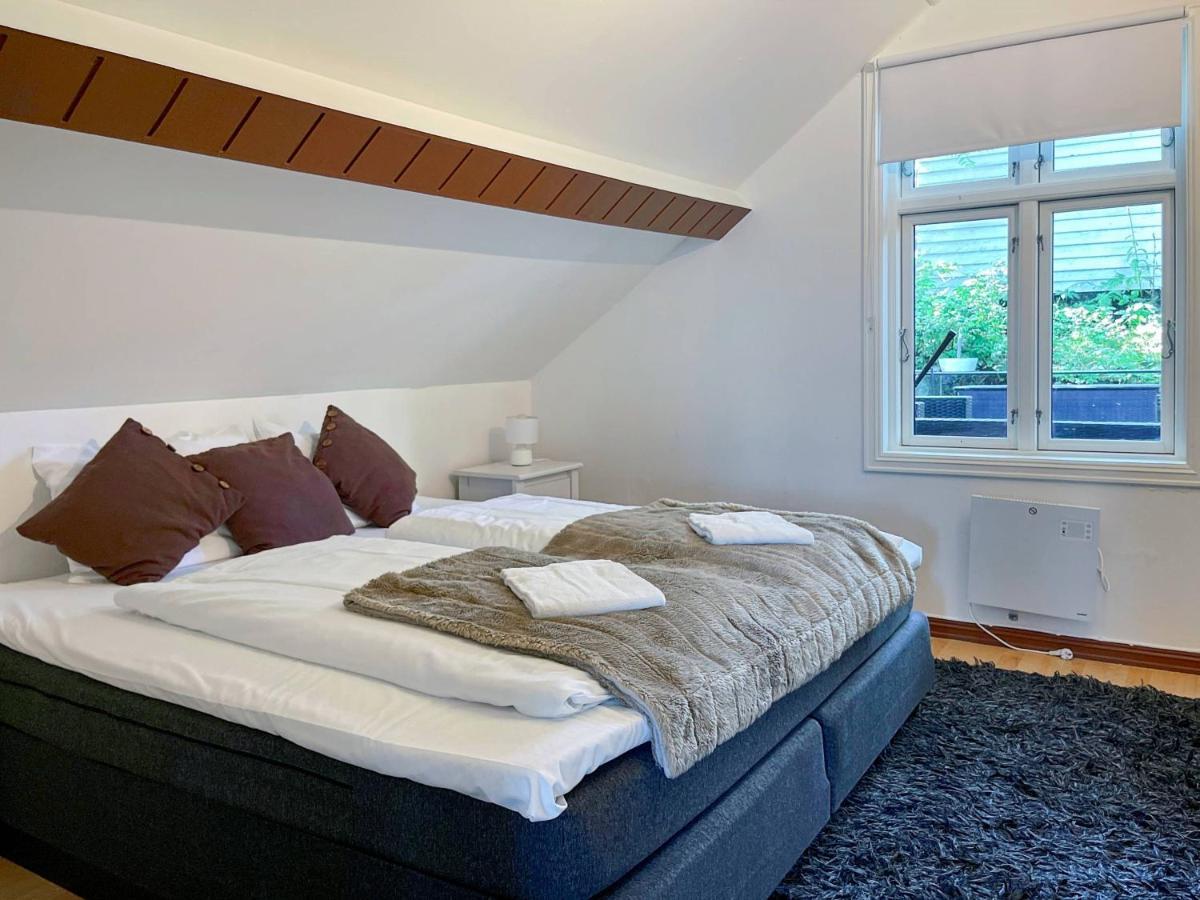 Unique 3bed - Generous Terrace - Apartment
