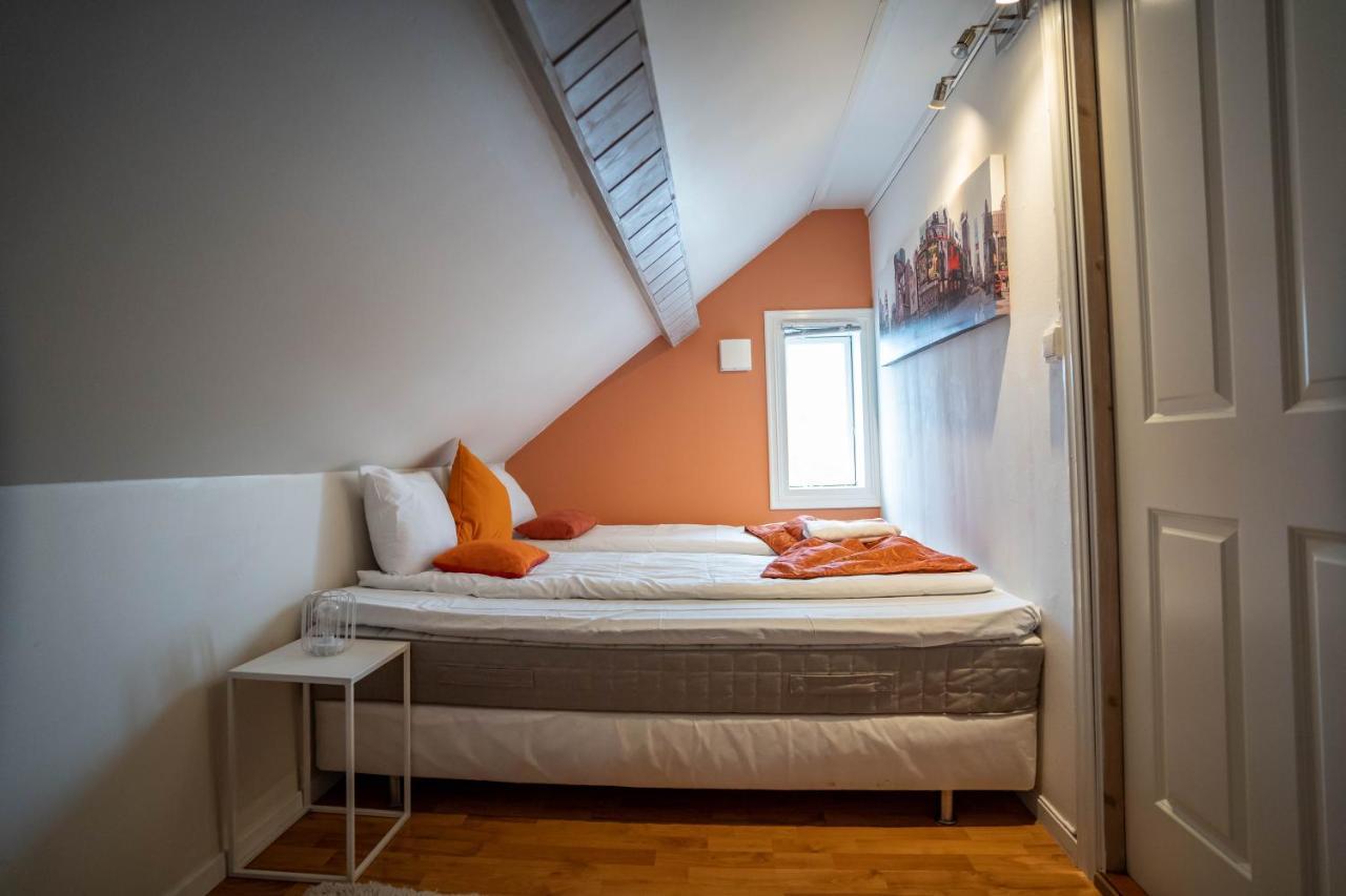 Unique 3bed - Generous Terrace - Apartment