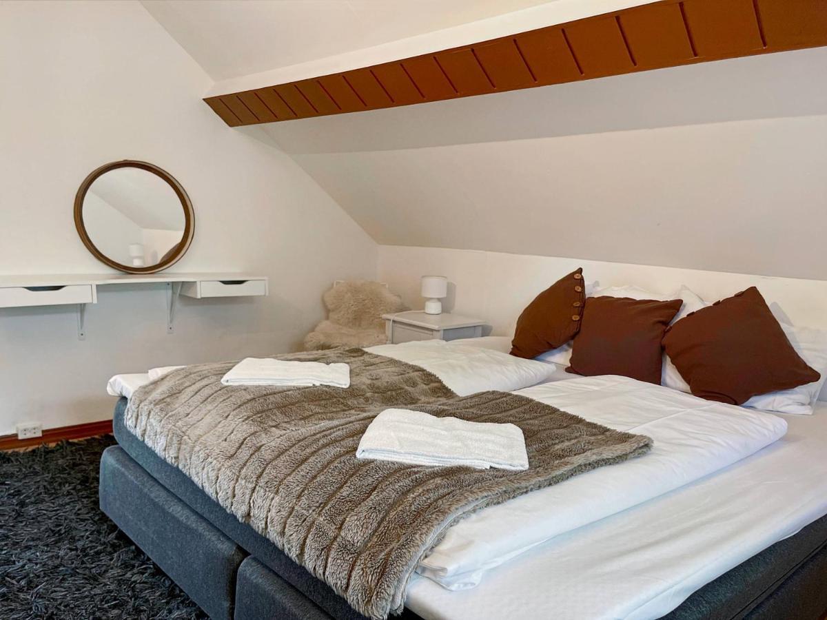 Unique 3bed - Generous Terrace - Apartment *